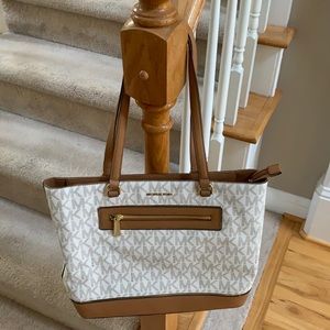 Michael Kors Tote